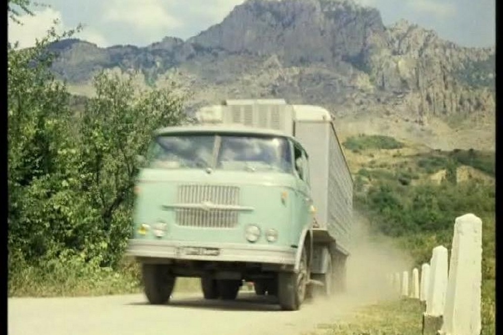 От модели «ГАЗ-21» до Ford Prefect: знаменитые автомобили из советских фильмов