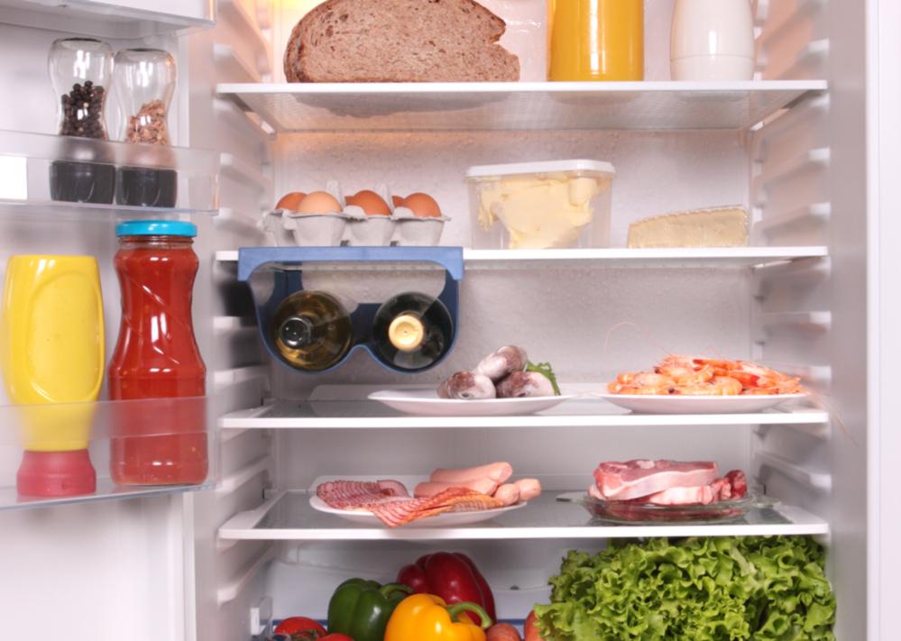 Как правильно хранить пищу в холодильнике, чтобы она не портилась? Полезные советы домохозяек
