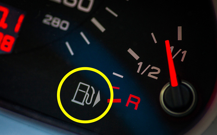 Как сэкономить топливо, быстро очистить фары: делюсь секретами опытных водителей