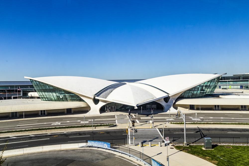 Самые удивительные аэропорты в мире, которые обязательно захочется увидеть еще раз