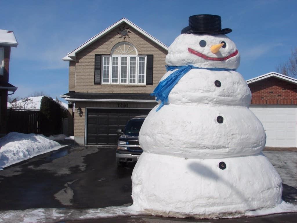 Нельзя ругаться по-французски и лепить больших снеговиков: самые нелепые канадские законы
