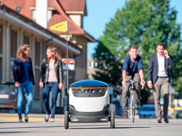 Будущее уже наступило: в США распространяются роботы-доставщики еды, которых можно встретить в университетских городках