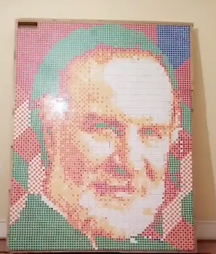 Новое направление в живописи: художники создают удивительные портреты людей из кубиков Рубика (фото)