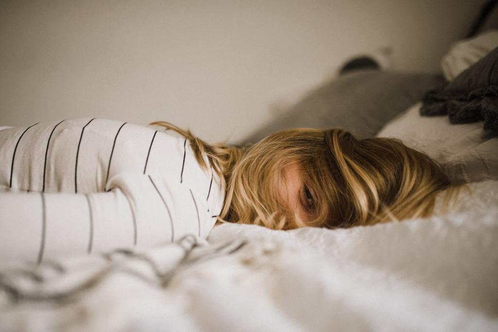Проблемы сна скоро будут нам незнакомы: ученые придумали «умную пижаму" от бессонницы