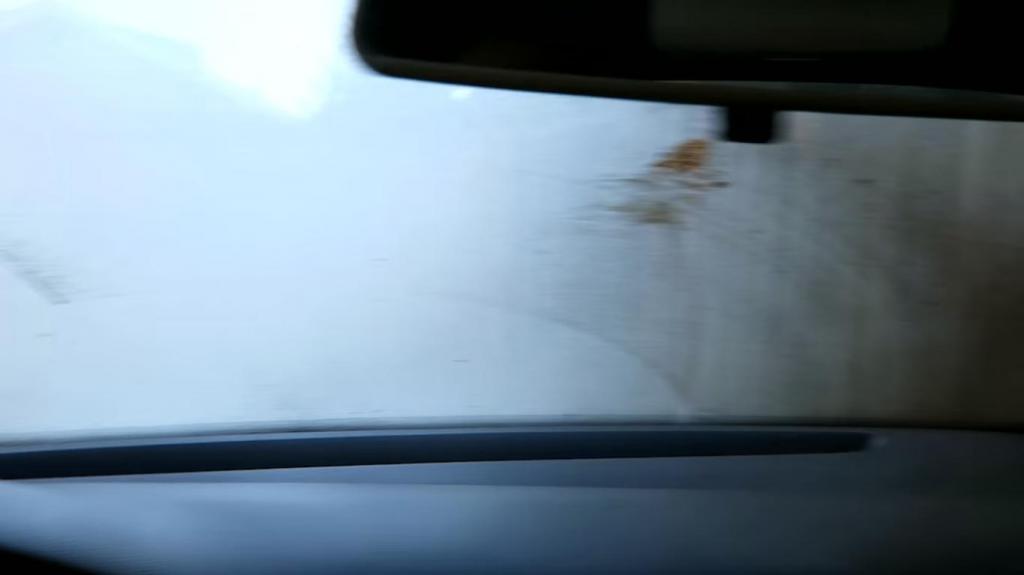 Зима близко, или Как быстро очистить запотевшие окна автомобиля