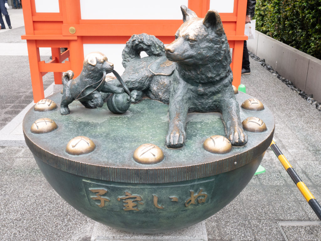Подруга родила сына в Японии. Она рассказала о японском ритуале для беременных под названием "День собаки"