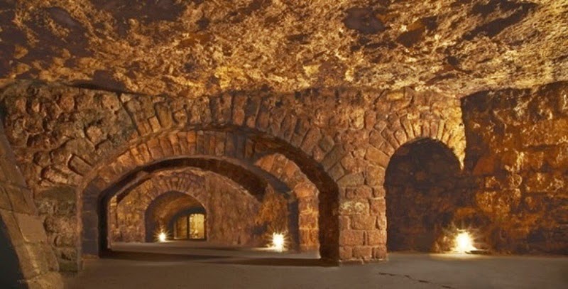 Будайский лабиринт, Пещерная церковь: погружаемся в таинственные подземелья Будапешта (Венгрия)