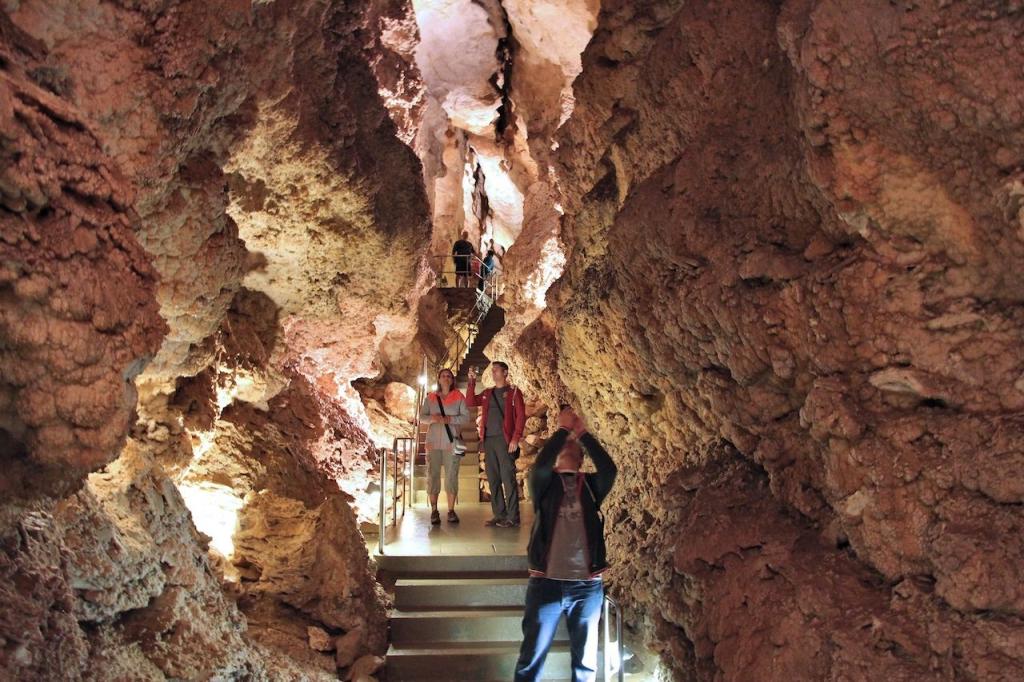 Будайский лабиринт, Пещерная церковь: погружаемся в таинственные подземелья Будапешта (Венгрия)