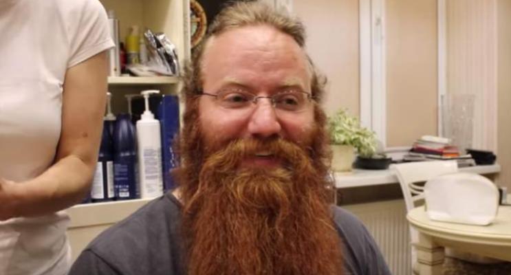 Канадец впервые за три года сбрил бороду викинга. Жена его теперь не узнает