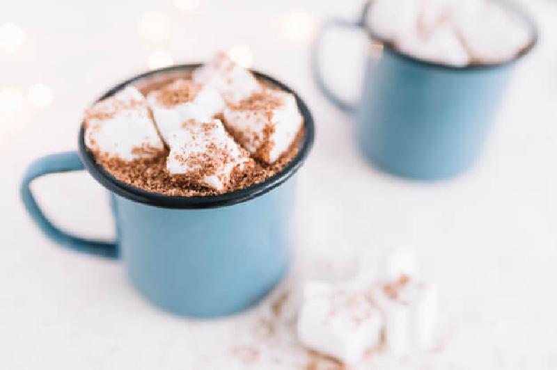 В холодное время года нужен горячий шоколад! 10 оригинальных рецептов приготовления напитка