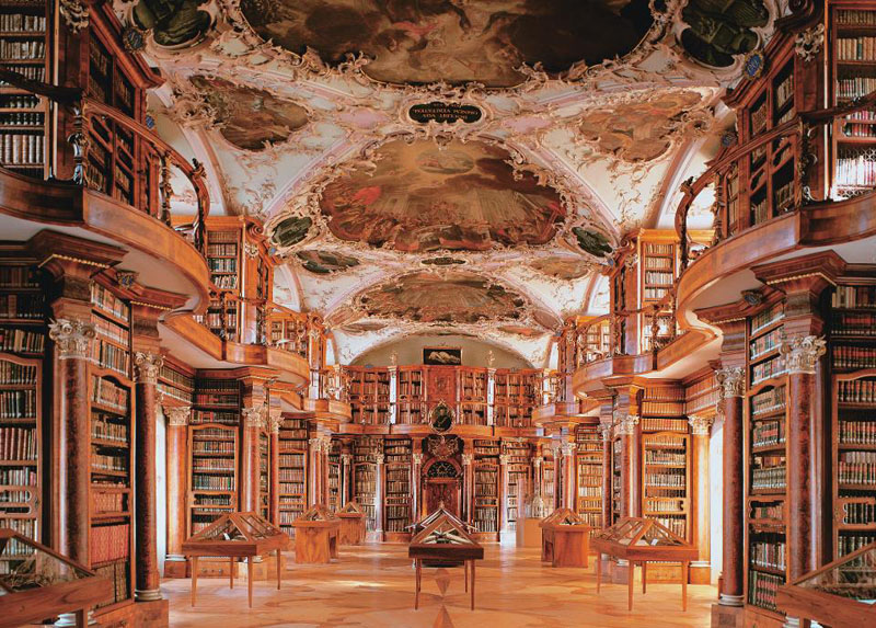 Шесть красивых библиотек со всего мира, куда люди приходят не только почитать, но и полюбоваться архитектурой