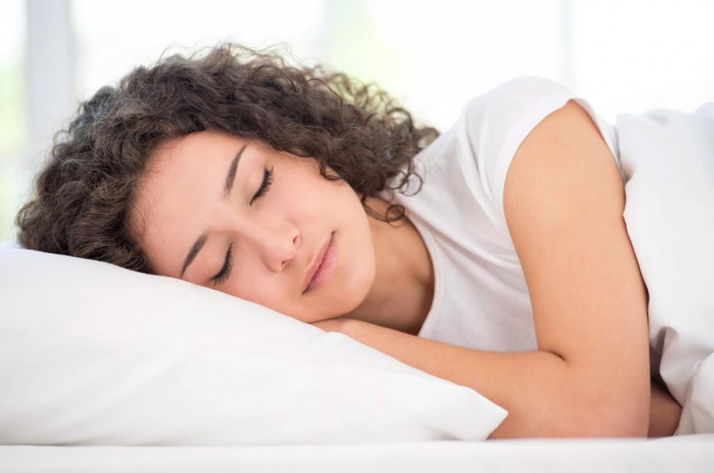 Худеем во сне: врачи объяснили, почему диеты не работают без полноценного ночного отдыха