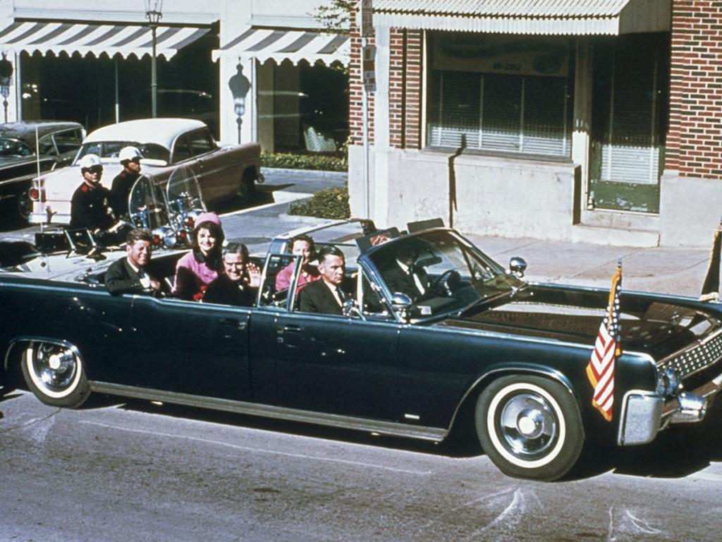 Эволюция президентских автомобилей США: после Кеннеди машины американских президентов укрепили, как танки