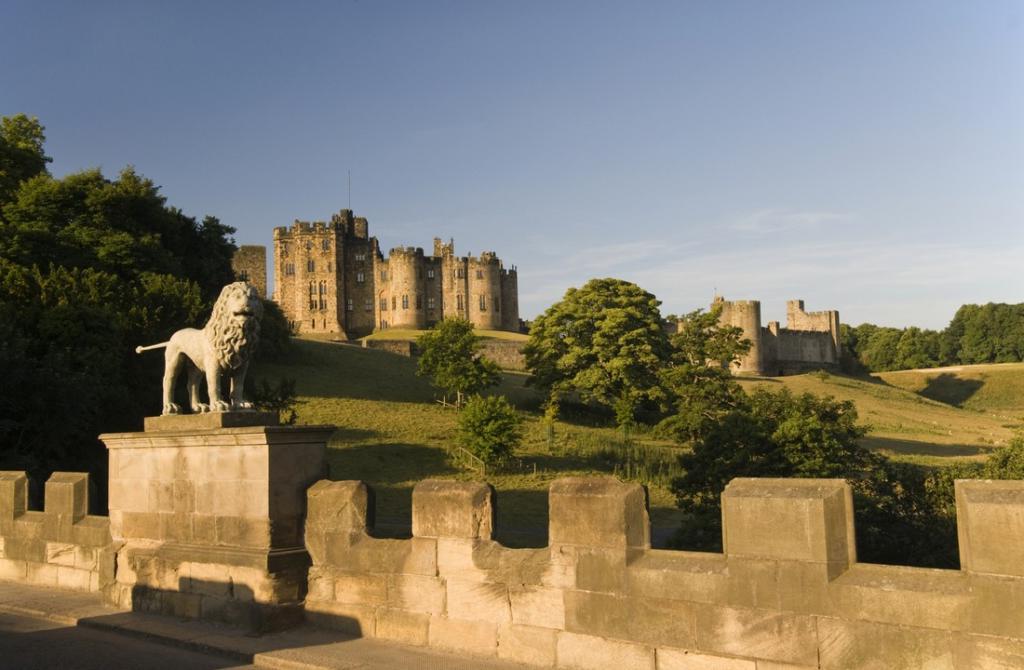 На страже веков: 10 лучших замков Англии для тех, кто хочет проникнуться духом Средневековья
