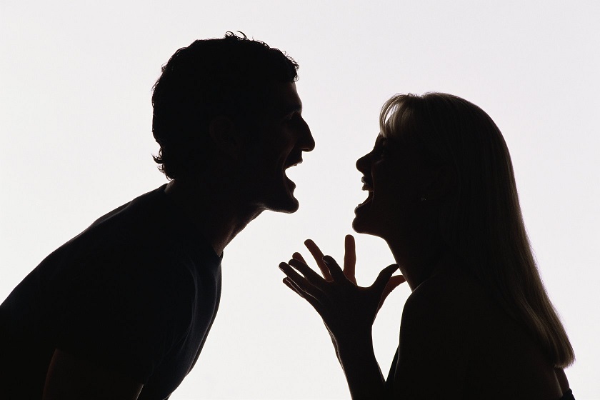 Случайные эмоции: ученые объяснили, что делает людей недоверчивыми и разрушает отношения
