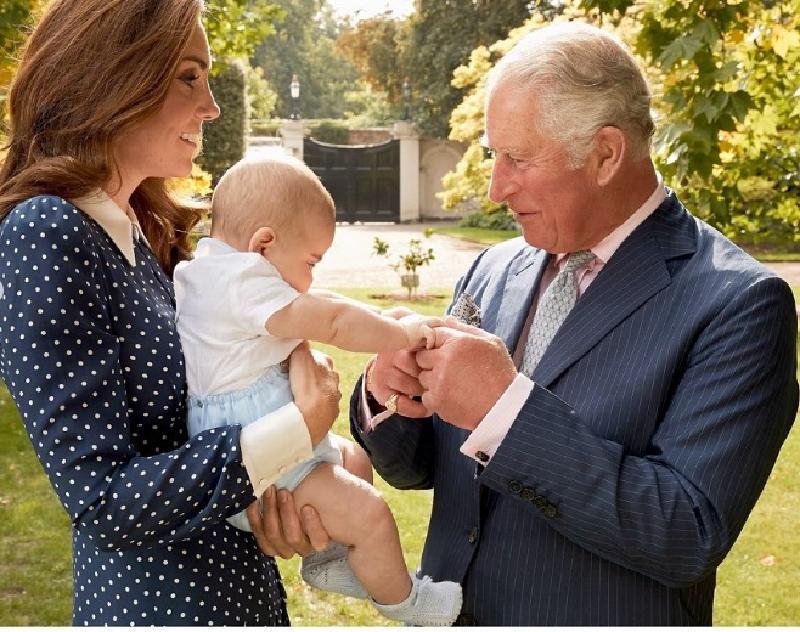 14 ноября отпраздновал 71-летие принц Чарльз: добрые поздравления в Instagram от членов королевской семьи