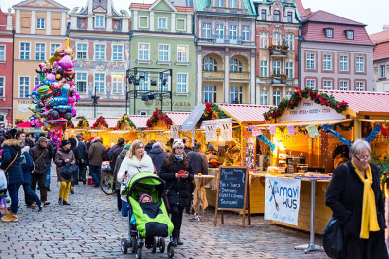 Европа преобразилась к Рождеству: лучшие праздничные базары, которые стремятся посетить туристы