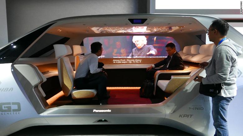 Вращающиеся сиденья и звуковые «пузыри»: как в недалеком будущем будет выглядеть салон автомобиля