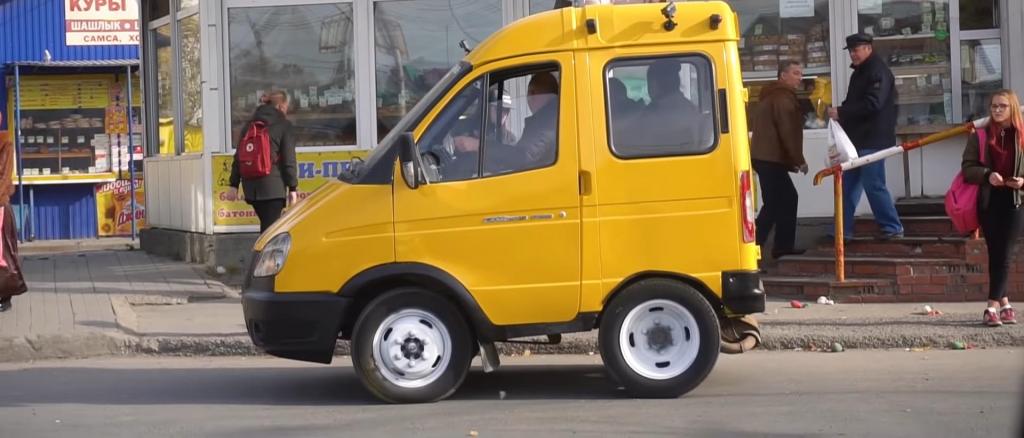Сделано в России: крошечный самодельный фургон на базе «Газели» смотрится уморительно и неустойчиво