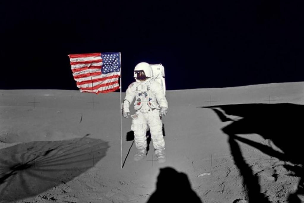 Без них астронавты не посетили бы Луну! Девушки, которые шили костюмы для полетов в космос