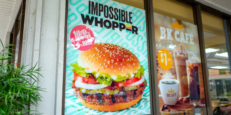 Burger King расширяет линейку продуктов без мяса, и людям это нравится