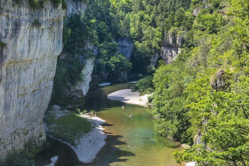 Десять самых красивых национальных парков Франции: чем уникальна природа этой страны