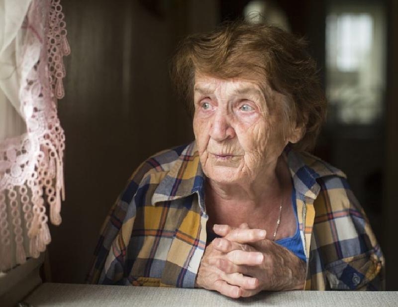 Чужая в собственном доме: сноха Надежды совсем выжила пожилую свекровь из дома