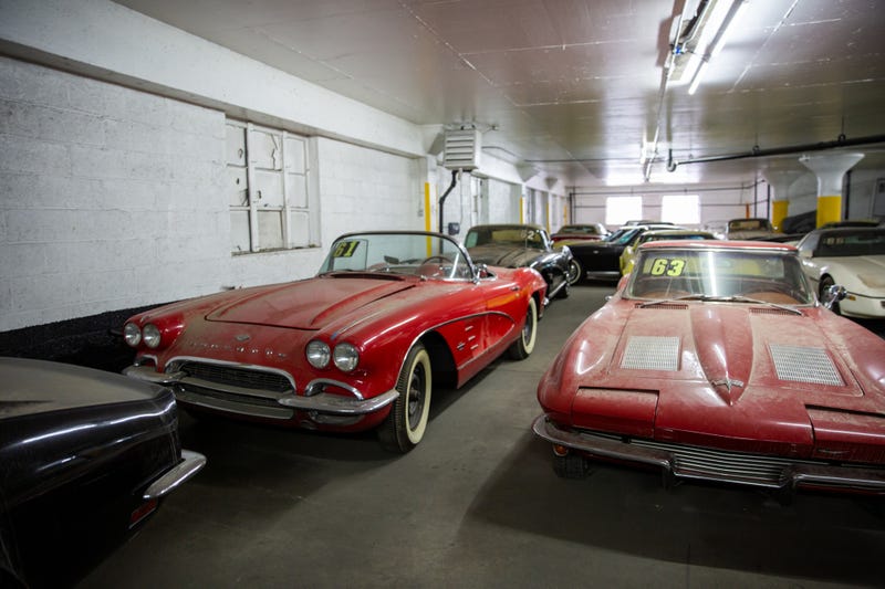 Corvette Heroes проводит общенациональную лотерею из 36 Chevrolet Corvette - по одному на каждый год выпуска с 1953-го по 1989 год