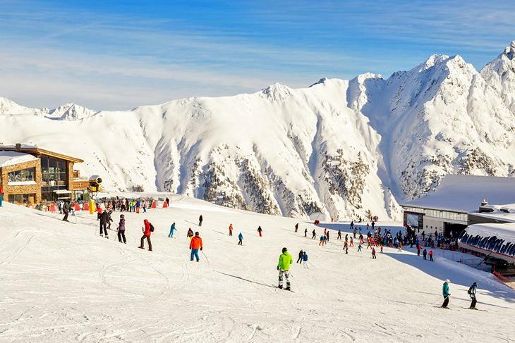 Лучшие горнолыжные курорты Австрии в 2020 году: куда стоит отправиться ради впечатляющего отдыха