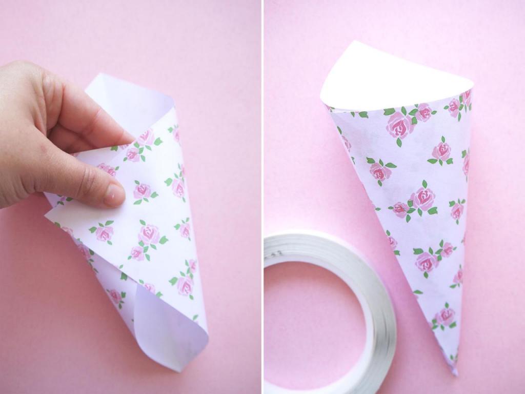 Как сделать своими руками красивый рожок для свадебных конфетти: простой способ