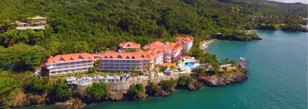 Лучшие курорты Коста-Рики, например "Монтеверде Лодж и Гарденс"