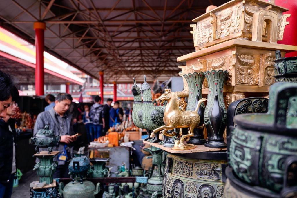 От шелковой вышивки до нефритовых скульптур: лучшие места в Пекине, чтобы восхититься традиционным китайским искусством