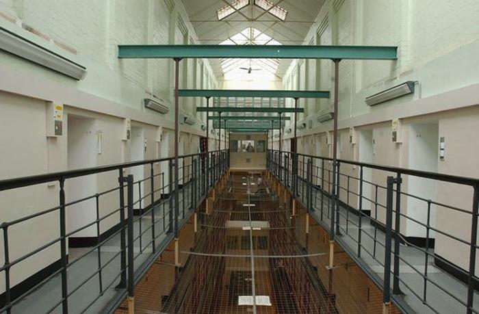 Веревки, машины, каркасы кроватей: благодаря чему узникам Ноттингемской тюрьмы удавалось выбраться на свободу