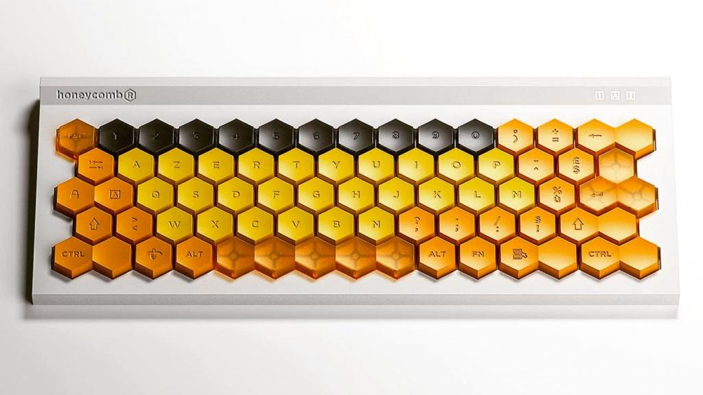 Пчелы вдохновили дизайнера Александра Туге на создание оригинальной клавиатуры для компьютера (фото)