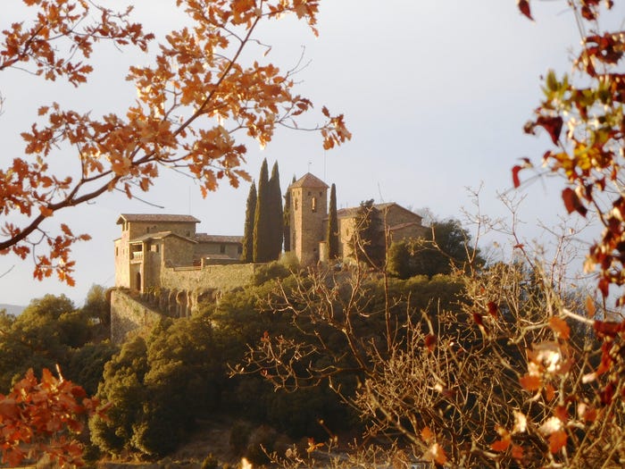 Хотите погрузиться в атмосферу Средневековья? Замок в Испании можно арендовать менее чем за 25 долларов за ночь