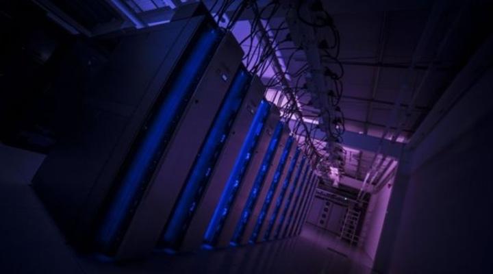 Синоптики компании Met Office обещают всему миру давать точнейшие данные: им поможет новый суперкомпьютер за 1,2 млрд фунтов