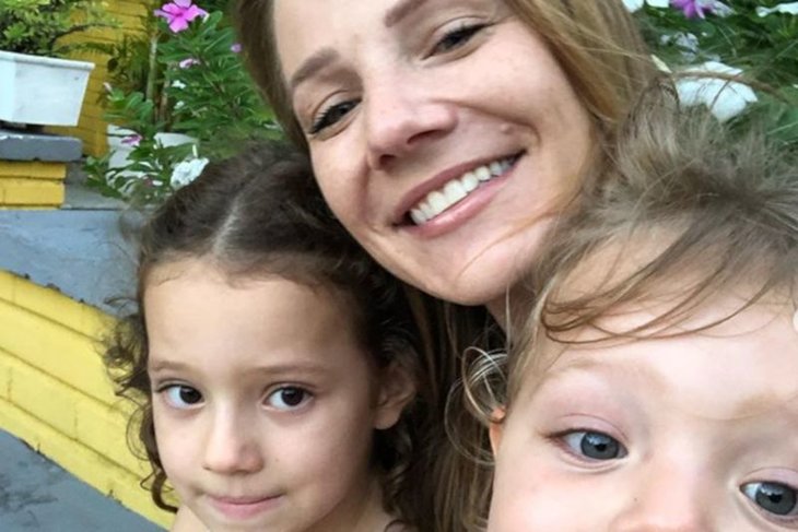 Никакого стресса: мама из Польши переехала в Бразилию и рассказала о местных принципах воспитания детей