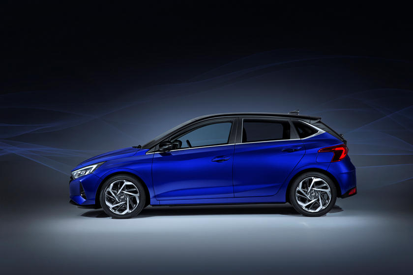 Световая планка на всю ширину: новый Hyundai Hatch демонстрирует потрясающее новое направление дизайна