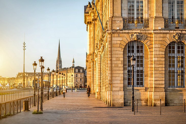 Где остановиться в Бордо: лучшие варианты размещения для всех категорий туристов