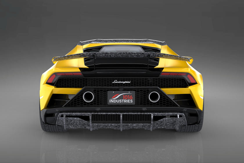 Встречайте: первый в мире Lamborghini Huracan Evo с деталями из карбонового волокна