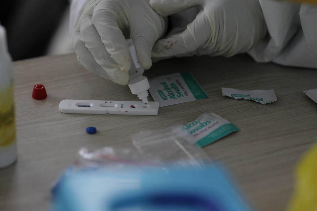 Ростпотребнадзор озвучил стоимость теста на коронавирус, который можно будет сделать, не выходя из дома