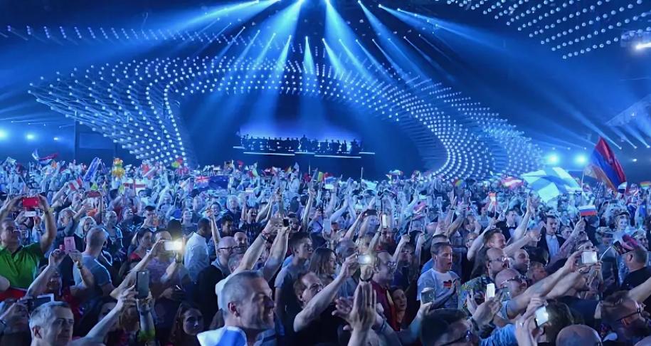 У поклонников "Евровидения" появится шанс принять в нем участие. Для этого необходимо исполнить композицию Джонни Логана What’s Another Year