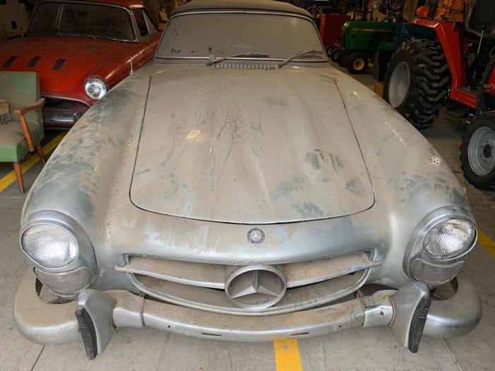Редкий Mercedes простоял в сарае более 40 лет, теперь он продан за 1,1 миллиона долларов