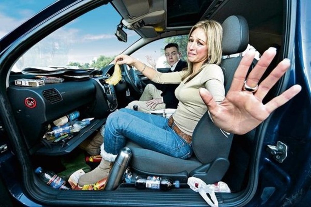 Запахло уксусом - пора ремонтировать машину: причины появления посторонних запахов в салоне автомобиля