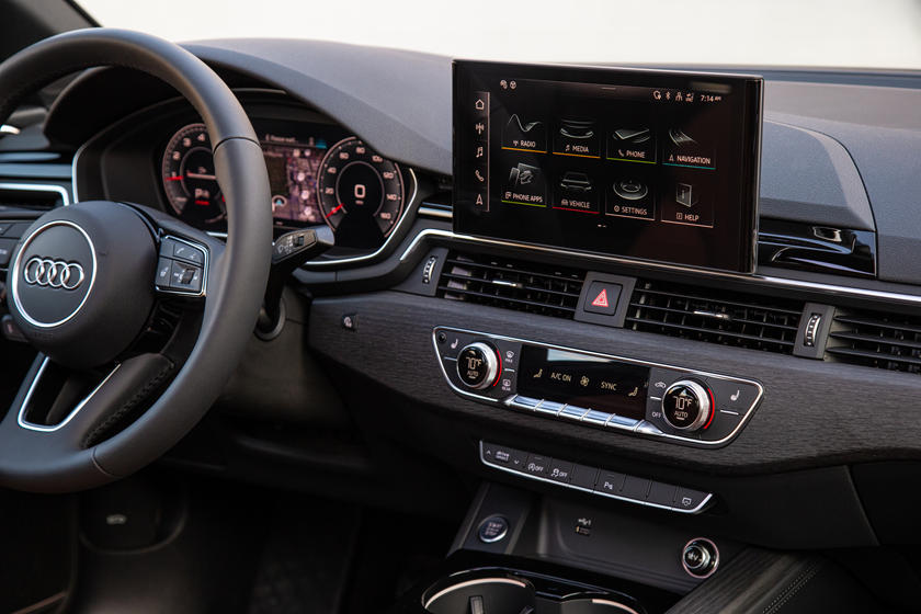 Audi обновляет все модели 2021 года: они будут включать в себя информационно-развлекательные технологии третьего поколения MIB 3