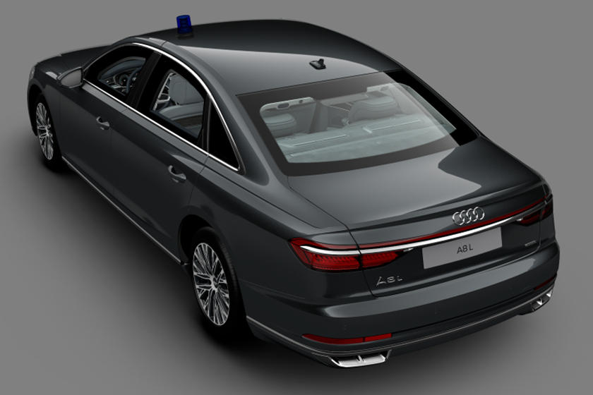 Максимальная защита независимо от ситуации: Audi представила первоклассный бронированный седан A8 L Security