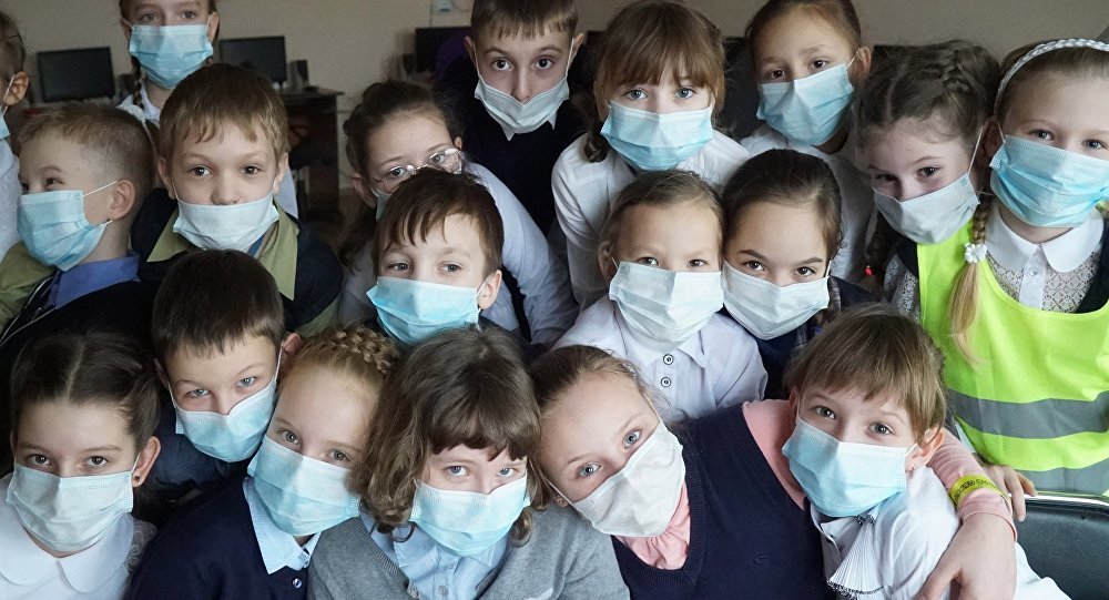 Купите уникальную и приводите в пример сверстников: как убедить ребенка носить маску в период эпидемии