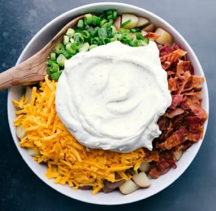 Приготовила на праздник картофельный салат "Ранчо": гостям понравился - съели без остатка