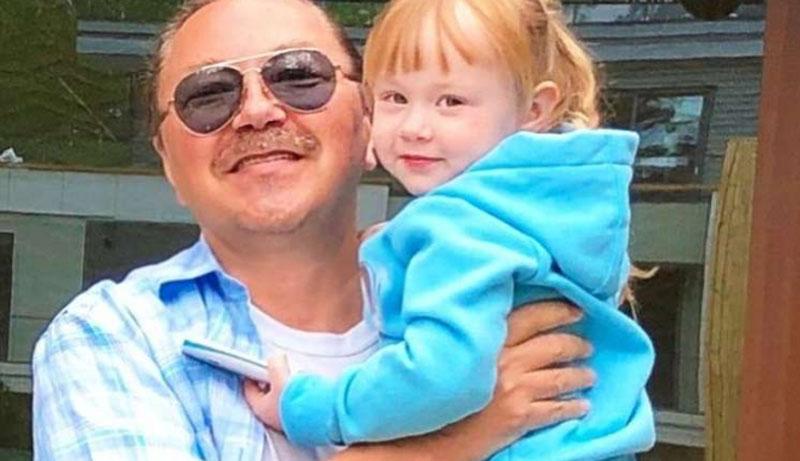 Настоящий ангел: Игорь Николаев похвастался своей 4-летней дочерью, которая поет его песни