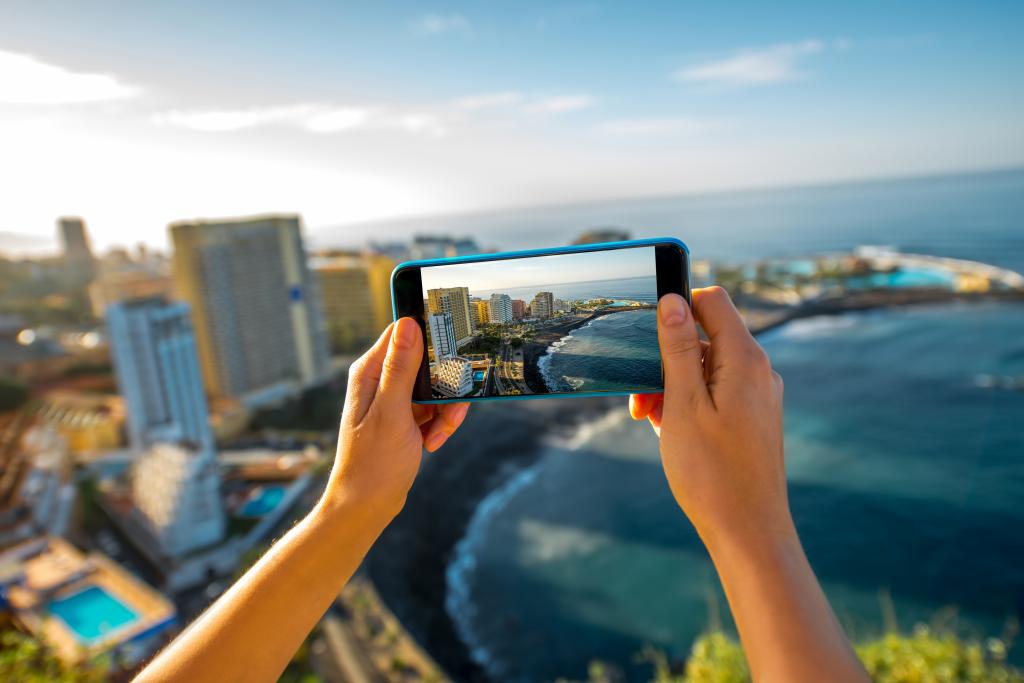 Скорее проверьте настройки Google Photos: компания без предупреждения отменила резервное копирование файлов по умолчанию, из-за чего вы можете неожиданно потерять важные фотографии